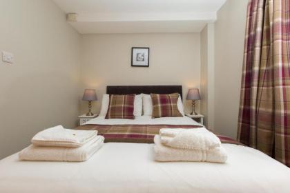 Royal Mile 2 Bedroom Apartment - image 9