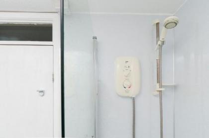 Polwarth Apartment - image 12