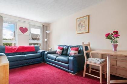 Polwarth Apartment - image 4