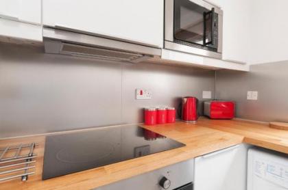 Polwarth Apartment - image 9
