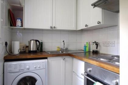 Central New Town Flat 10 mins from Princes Street Sleeps 2 - image 11