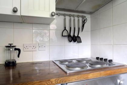 Central New Town Flat 10 mins from Princes Street Sleeps 2 - image 3