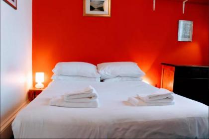 Traditional Apartment oer the Meadows - image 14