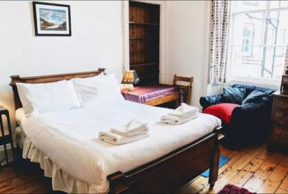 Traditional Apartment oer the Meadows - image 7