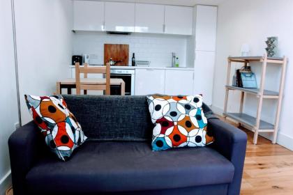 Penthouse in Edinburgh Sculpture Workshop Sleeps 2 - image 10