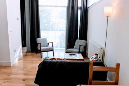 Penthouse in Edinburgh Sculpture Workshop Sleeps 2 - image 8