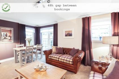 The Botanist Apartment Edinburgh Old Town 2 Bedroom Lift Parking previously The Parkgate Residence - image 1