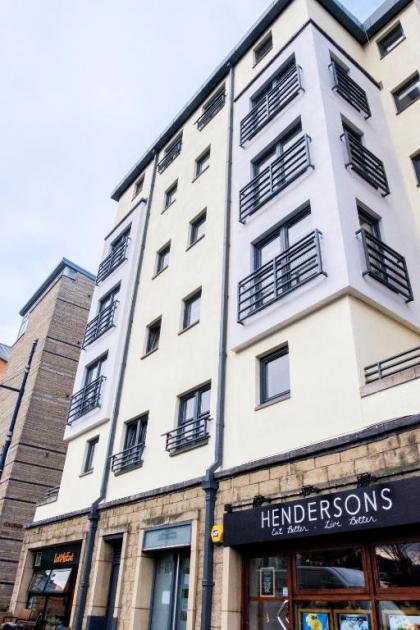 The Botanist Apartment Edinburgh Old Town 2 Bedroom Lift Parking previously The Parkgate Residence - image 14