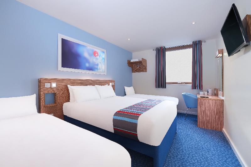 Travelodge Edinburgh Central Queen Street - image 3
