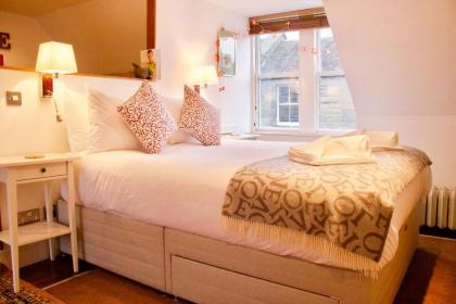 1 Bedroom Studio in Edinburgh Sleeps 2 - image 8