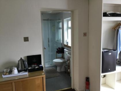 Ingleneuk Bed and Breakfast - image 2