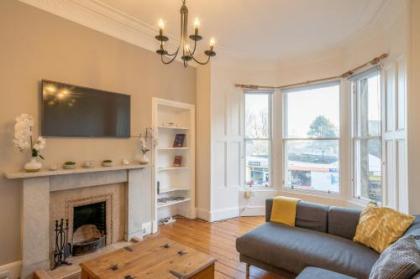 Edinburgh Serviced Apartment - image 1
