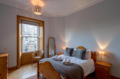 Edinburgh Serviced Apartment - image 5