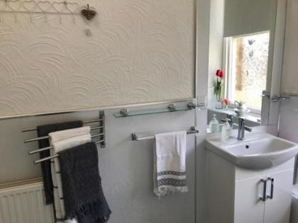 233 Leith Apartment - image 12