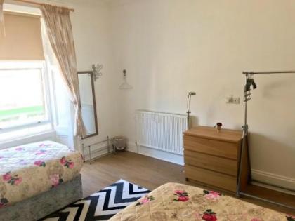 233 Leith Apartment - image 18