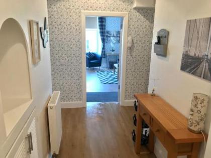 233 Leith Apartment - image 2