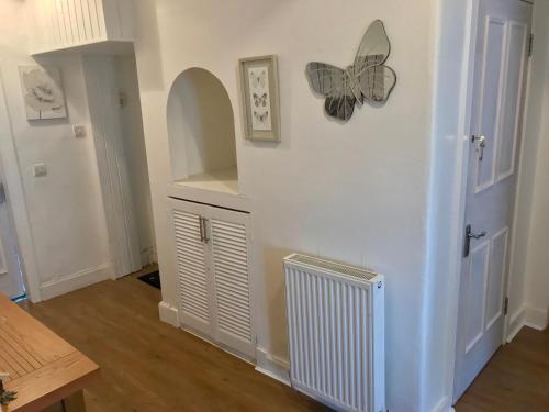 233 Leith Apartment - image 3