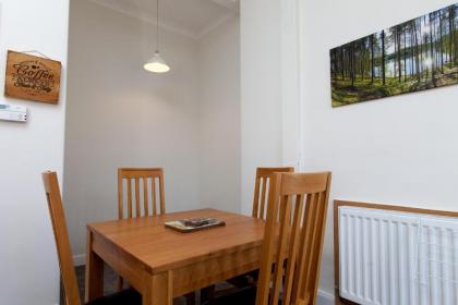 Polworth Flat In Edinburgh - image 10