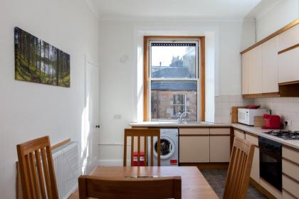 Polworth Flat In Edinburgh - image 7