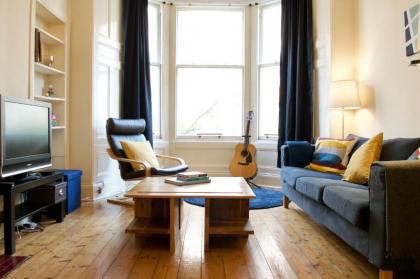 Beautiful 3 Bedroom Edinburgh Home - image 15