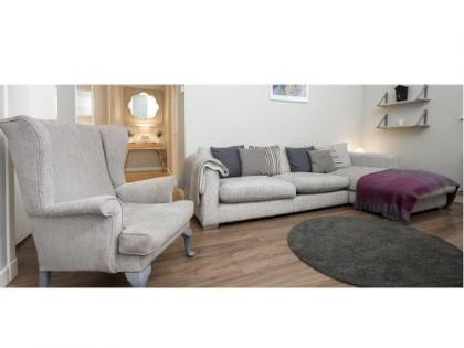 The Lane Apartment - image 13