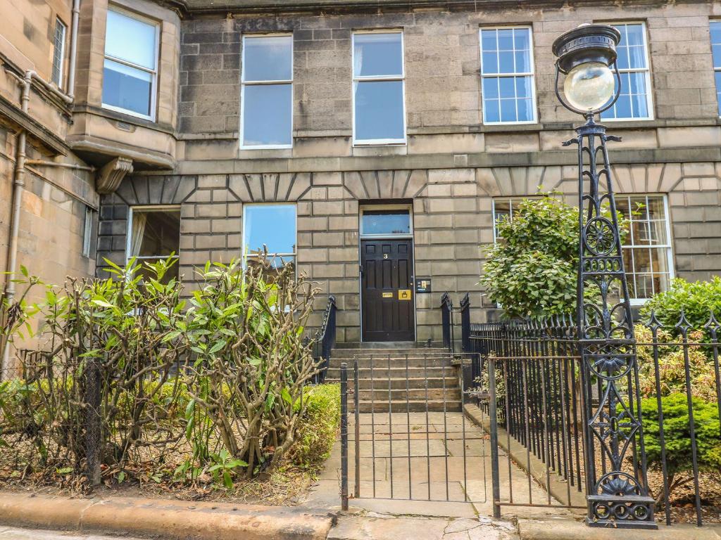 3 Lynedoch Place - main image