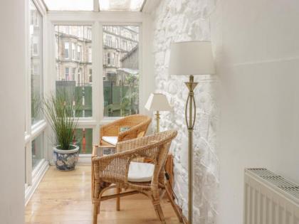 3 Lynedoch Place - image 8