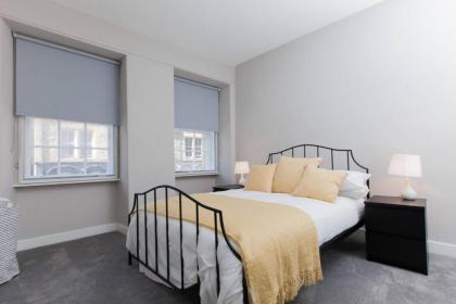 1 Bedroom Apartment With Balcony in Royal Mile - image 12