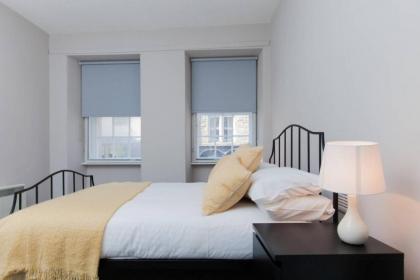 1 Bedroom Apartment With Balcony in Royal Mile - image 16