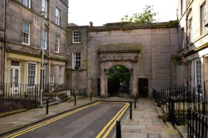 Charming 1 Bedroom Apartment in Stockbridge Edinburgh - image 10
