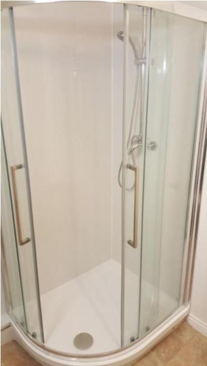 Spacious 2 Bedroom Home in Edinburgh - image 14