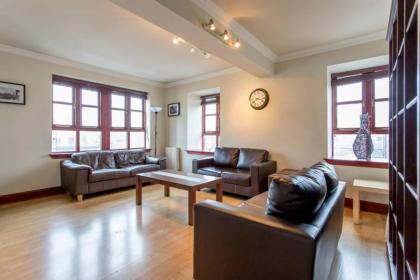 2 Bedroom Home By Leiths Shore - image 13