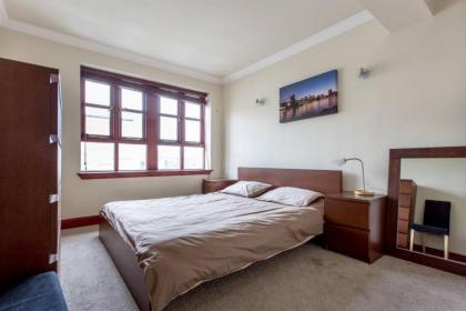 2 Bedroom Home By Leiths Shore - image 6