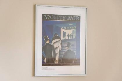 ALTIDO Amazing Location! - Lovely Rose St Apt in New Town - image 14