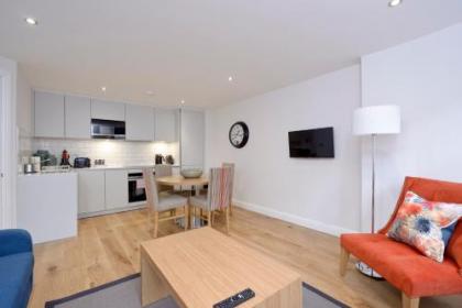 Destiny Scotland New Town Apartments - image 1