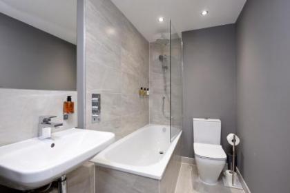 Destiny Scotland New Town Apartments - image 18
