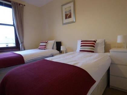 Beechwood Park - Sleeps 4 easy access to Edinburgh - image 1
