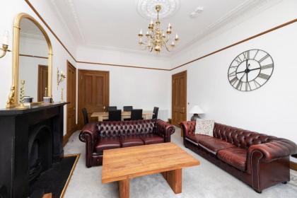 ALTIDO 5 Bedroom Apt near Meadows and George Square - image 7