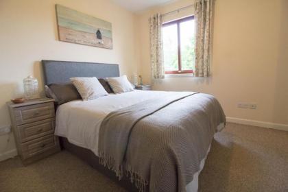 South Groathill - Lovely 2 bed with Castle View - image 11