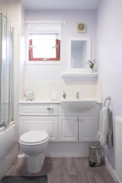 South Groathill - Lovely 2 bed with Castle View - image 19
