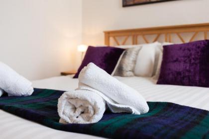 Cozy 2 Bedroom Apartment at Heart of the Edinburgh - image 6
