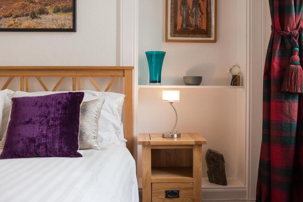 Cozy 2 Bedroom Apartment at Heart of the Edinburgh - image 7