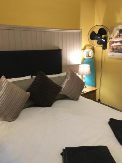 The Residence - NO 57 - image 14