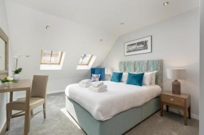 Destiny Scotland - Royal Mile Residence - image 6