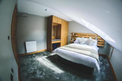 MONO Suites Old Town - image 6