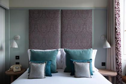 Cheval Abbey Strand Apartments at Holyrood - image 20