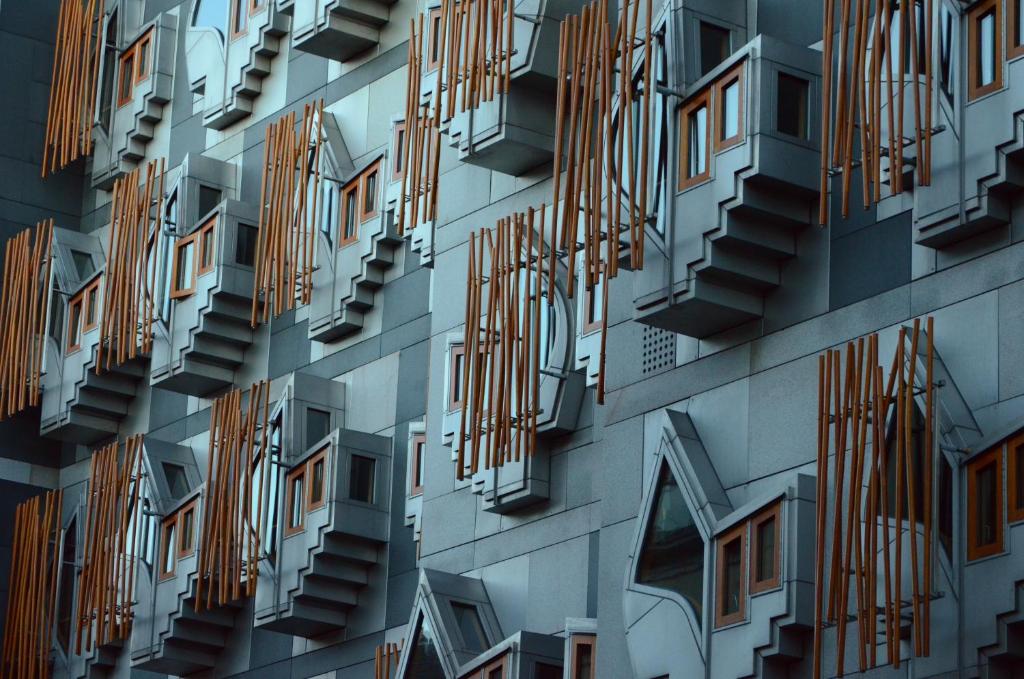 Cheval Abbey Strand Apartments at Holyrood - image 5