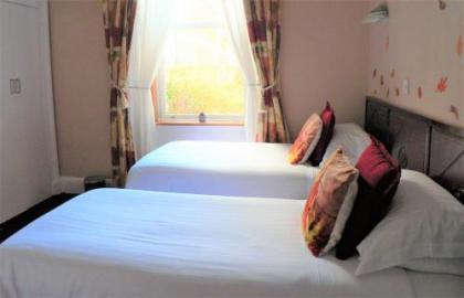 Straven Guesthouse - image 14