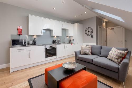 Destiny Scotland Hanover Apartments - image 2