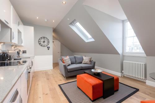 Destiny Scotland Hanover Apartments - image 4